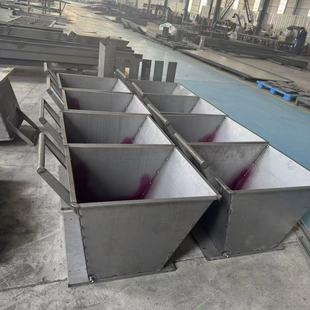 Cnc Iron Chip Truck Workshop Scrap Iron Slag Collection Truck Machining Center Scrap Turnover Dump Truck Iron Chip Truck