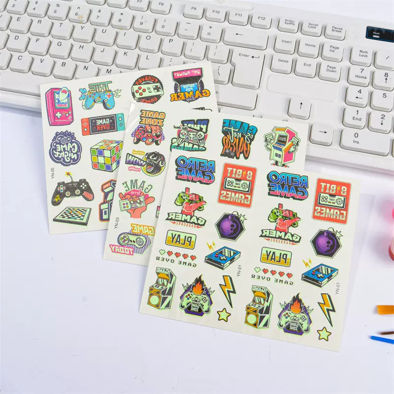 韩系字母系列可爱卡通贴纸厂家批发PVC电脑水杯手账diy装饰贴画