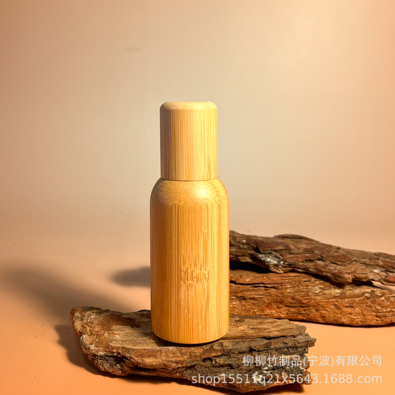 竹製のボールの瓶の精油の瓶の大きいサイズは玉を分けて空の瓶の精華の乳液を分けて瓶を分けて玉を歩いて竹の瓶を遮ります。|undefined
