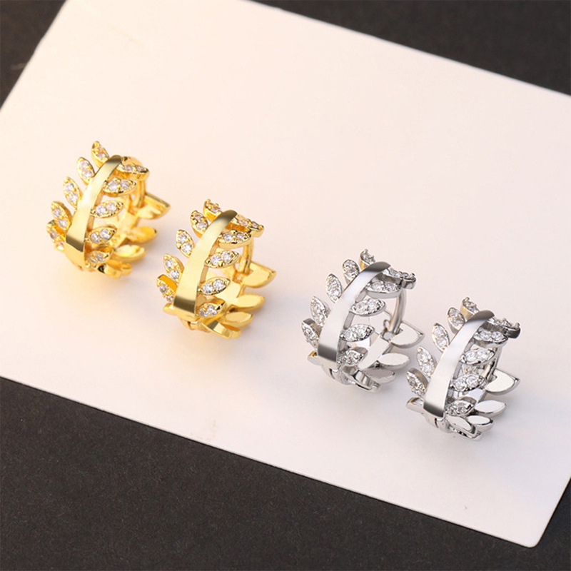 Fashion Leaf Copper Hoop Earrings Plating Rhinestones Copper Earrings