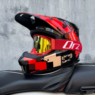 Safety Helmet for Men and | Motosiklet kaskı (dəbilqə) - red-mosaic-orz-red-frame-gold-mirror-s