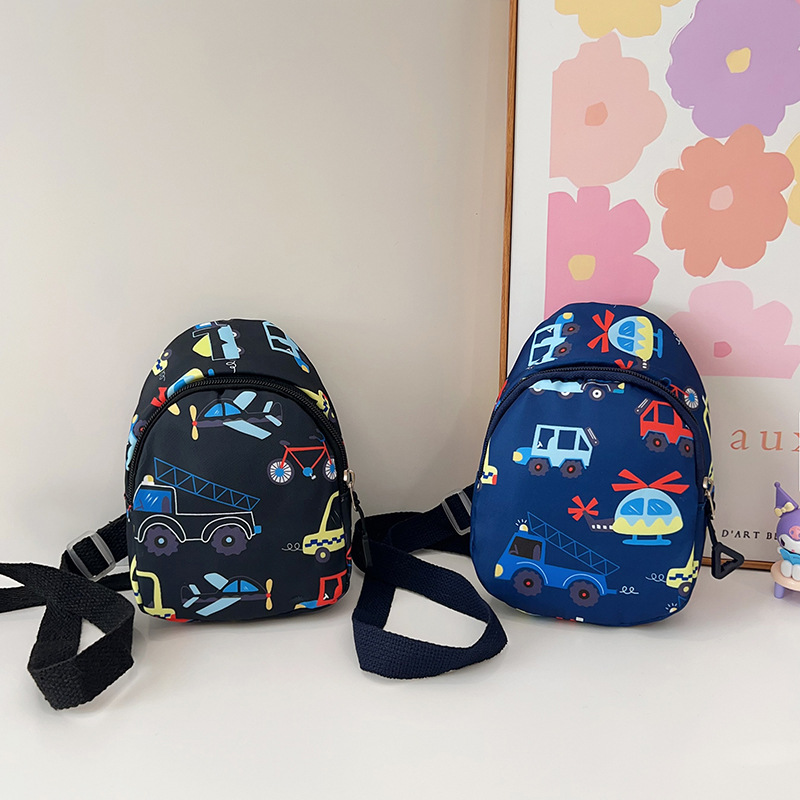 Bolsos de pecho para niños 2025 nuevos dibujos animados lindos bebés de estilo extranjero mochila casual bolsa de cambio accesorios