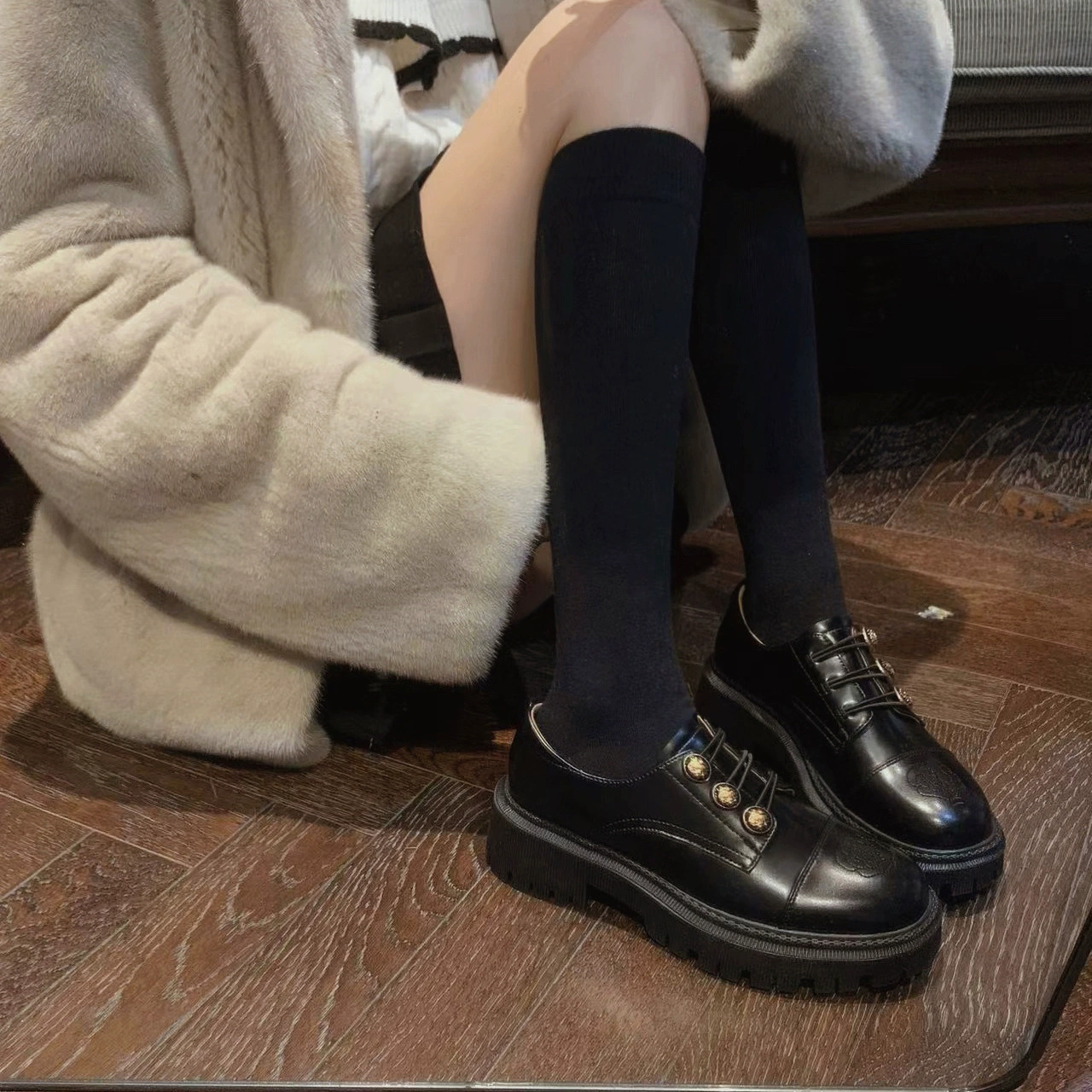 Footwear English style for leather shoes platform, loafers, metal shoes, British style