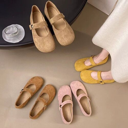 Flat sole shallow mouth one-piece bandage sandals summer new Korean style soft sole grandmother shoes match skirt bean pod shoes for women