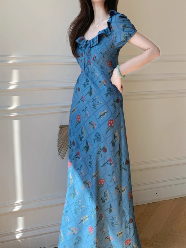哥家商场同款女装2025夏季法式蓝色斜裁显瘦荷叶领收腰短袖连衣裙|undefined
