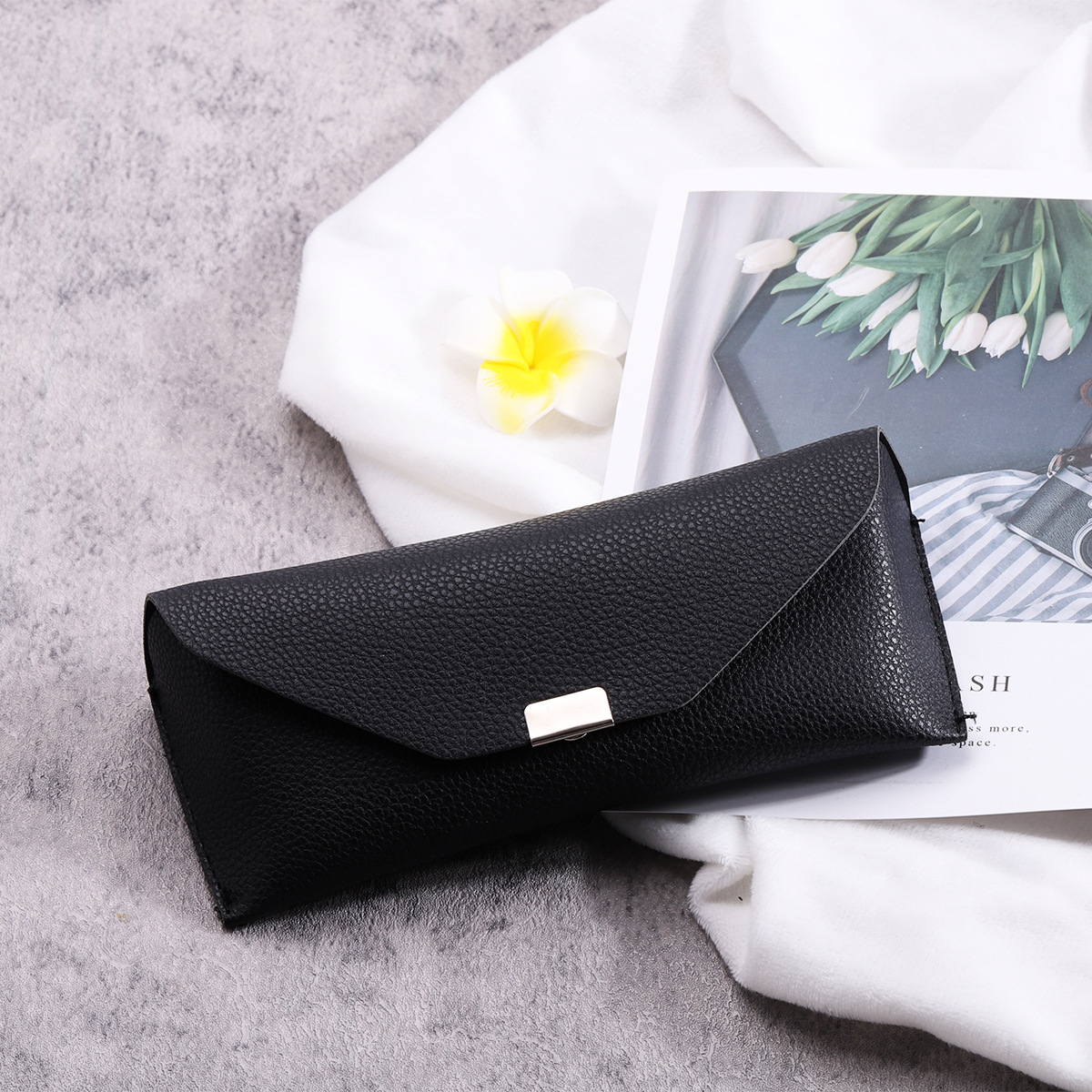 Nueva moda cuero gafas caso metal botón a presión retro gafas de sol caso