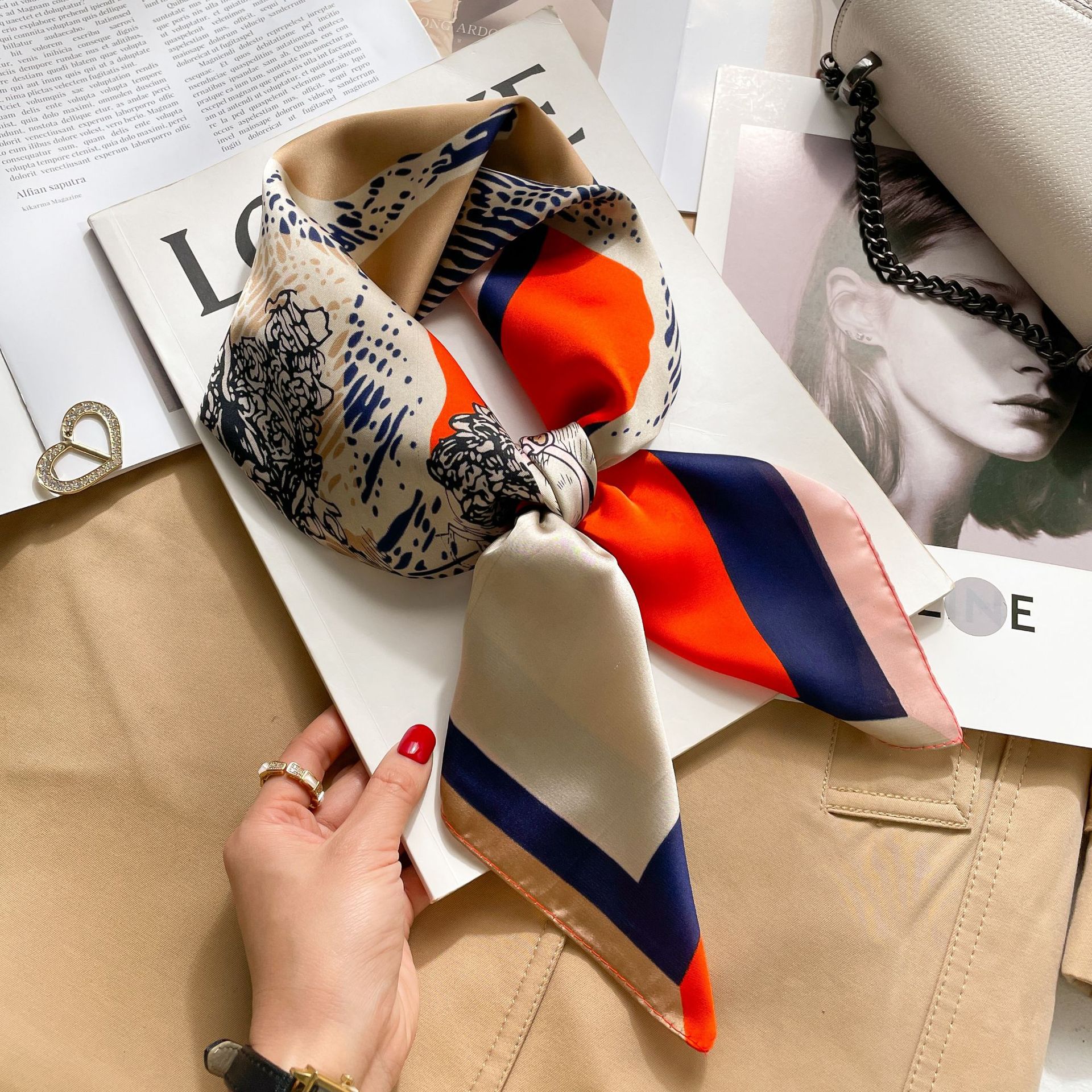 A0144 말 그림 홍윤 화려한 색 접합 말 블루 오렌지