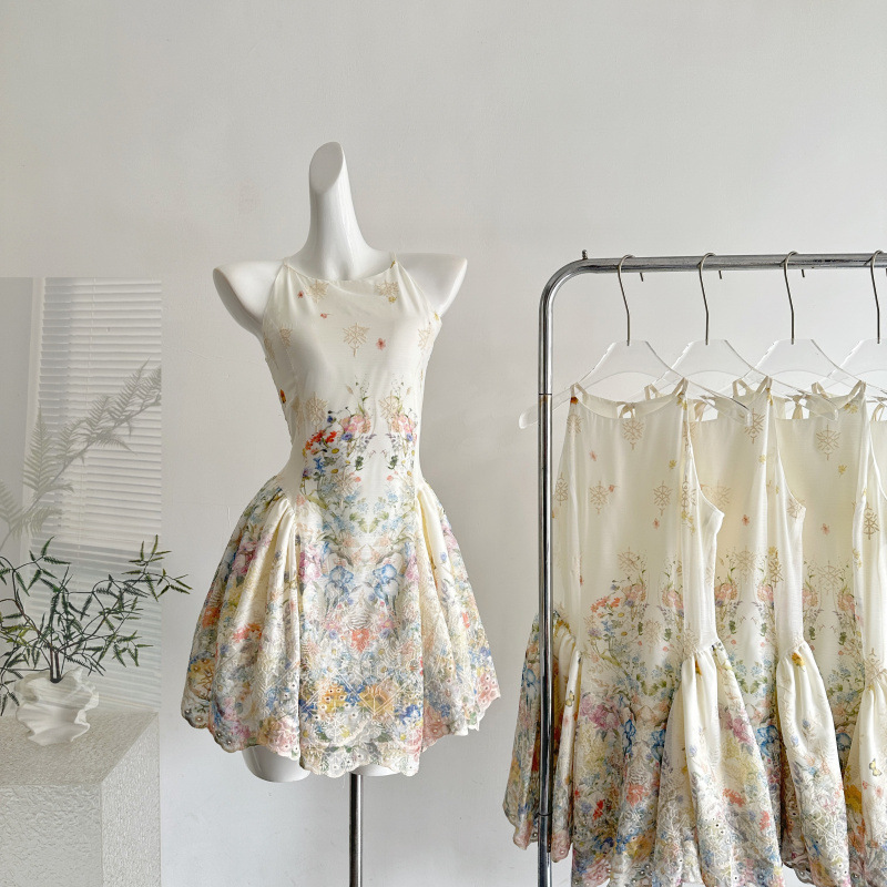 Okmashopt Alice's Dreamland Halter Neck Dress for Women Spring/Summer Design Print Resort Style Waist-Cinching Dress