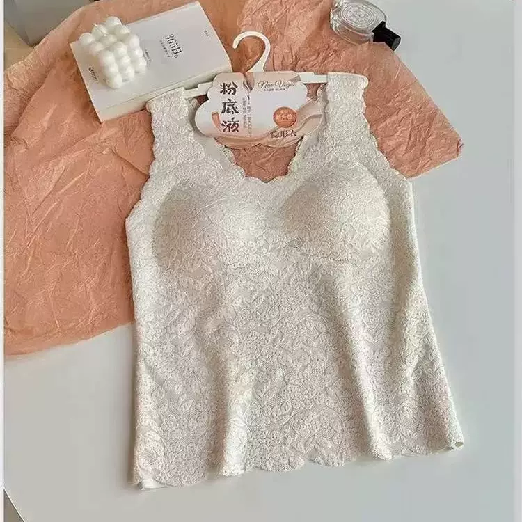 6047秋冬法式纯欲蕾丝V领磨毛宽肩背心女无痕带胸垫外穿内搭美背