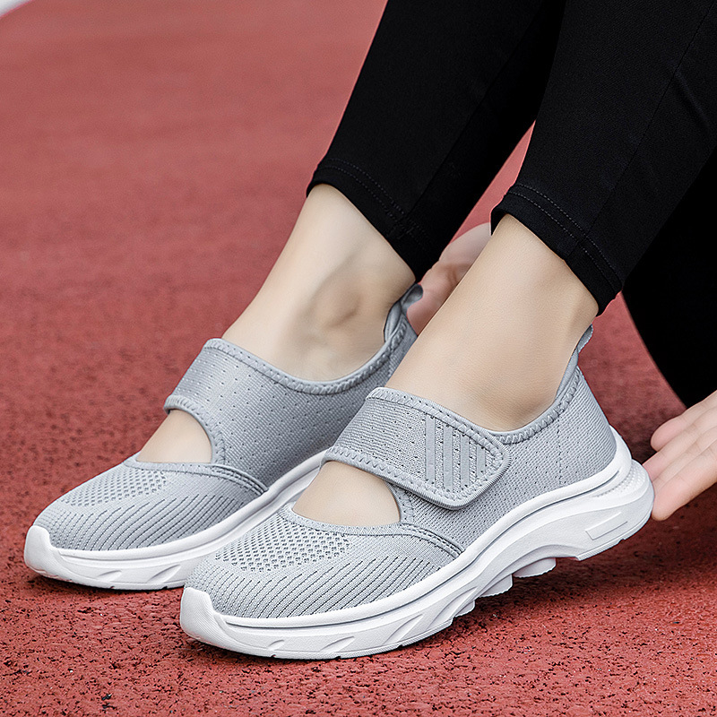 Spring Loose-Fitting Mother's Shoes, Women's Soft-Soled Walking Shoes, Lightweight and Breathable Shoes for the Elderly, Casual Shoes for Women, Middle-Aged and Elderly Travel Shoes