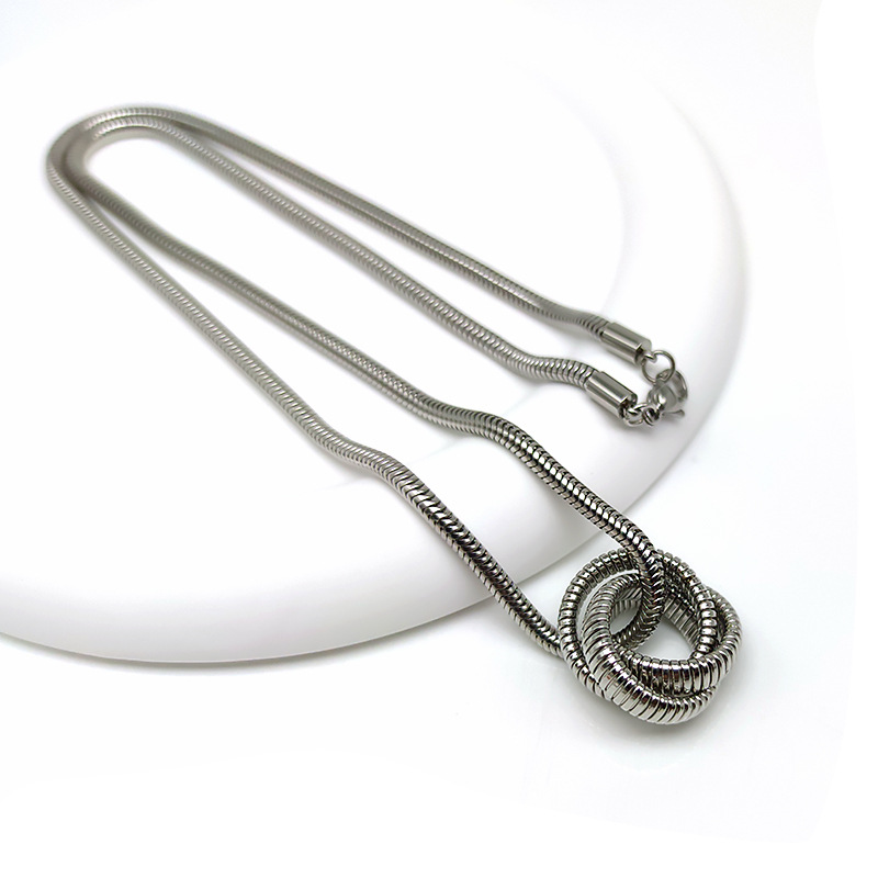 25g Weight 304 Stainless Steel Pendant Material Pendant Necklace Classification 304 Stainless Steel Chain Material Twisted Rope Chain Chain Type 1 Piece Quantity Casual, Street Occasion 304 Stainless Steel Material Geometric Pattern Unisex Gender Simple Style, Streetwear Style Wholesale Jewelry Simple Style Streetwear Geometric 304 Stainless Steel Pendant Necklace 12
