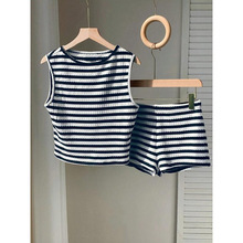F 94373 Striped Knit Vest Shorts Set ������֯���Ķ̿���װ
