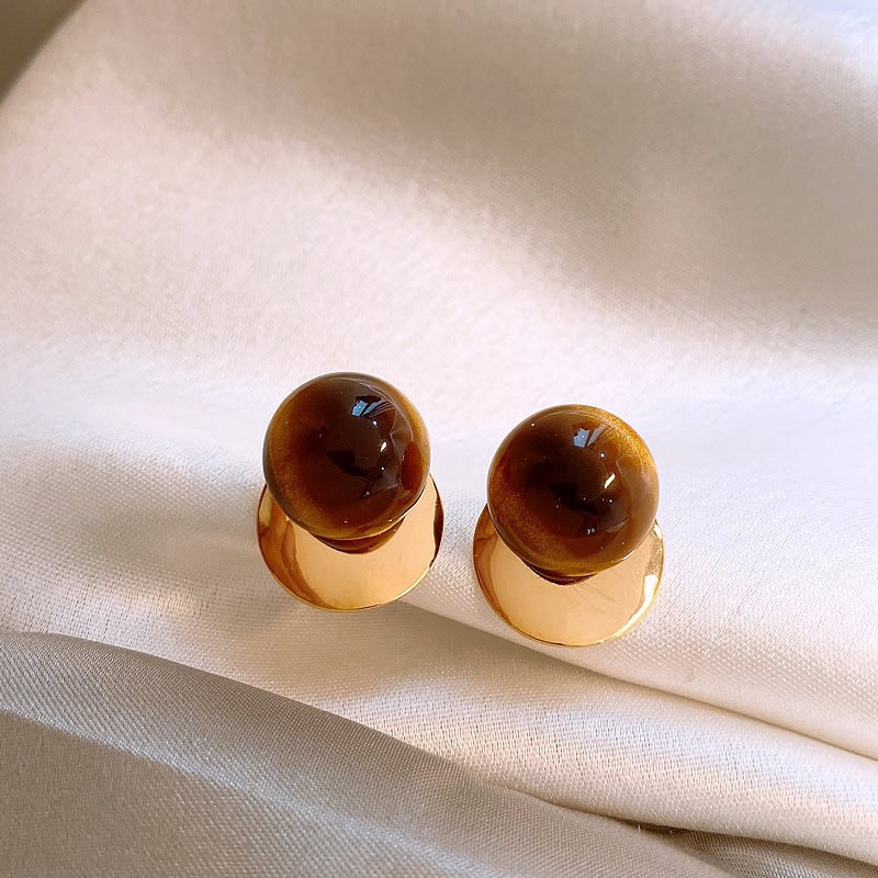 Pendientes de ojo de tigre artificial de color café Maillard con aguja de plata Pendientes simples y de moda de todo fósforo Pendientes ligeros de lujo de alta gama