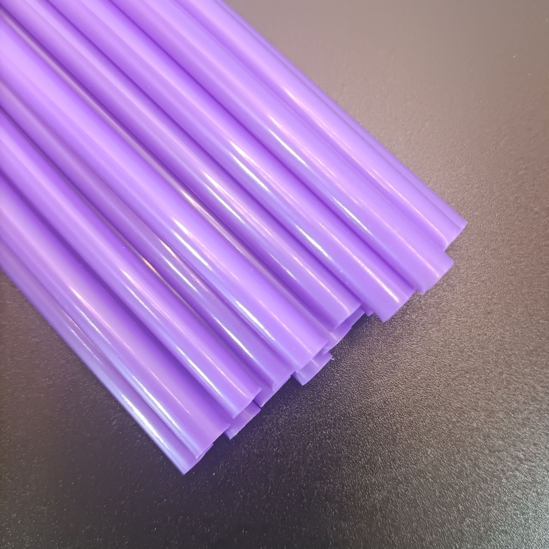 Paja de plástico desechable transfronteriza 6*260mm tubo recto PP niños hechos a mano material de bricolaje decoración de cóctel 12 colores