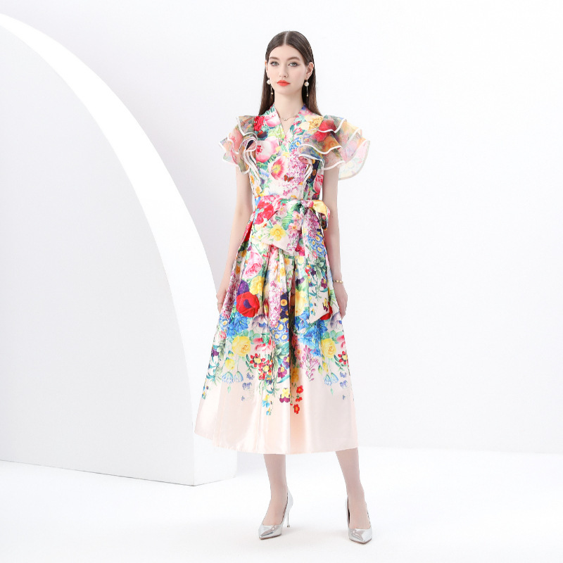 2025 Early Spring-Elegant High-end Holiday Wrap-up Style V-neck Flying Sleeve Long Vintage Printed dress