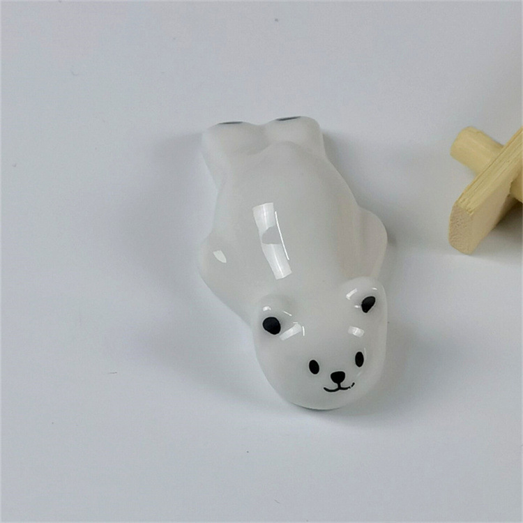(141 북극곰) 엎드려