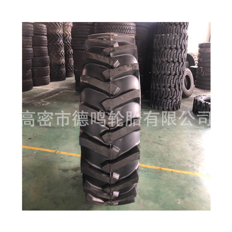 Patrón de espiga de neumático radial agrícola 480/80R38 neumático de tractor 18.4R38