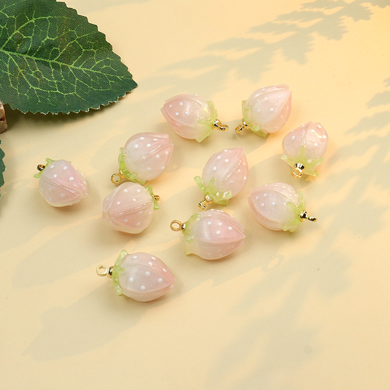 Strawberry Pattern 1 Piece 11 * 19mm Resin Strawberry Pendant