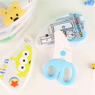 Japan imported skater genuine cartoon children's Doraemon pattern resin food supplement scissors food supplement