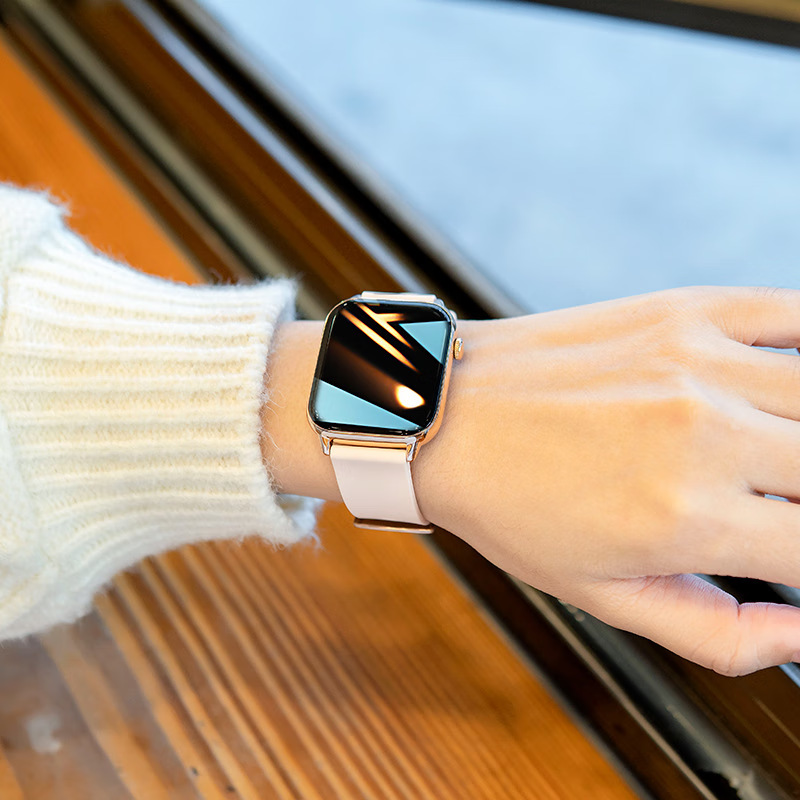 Swiss watch, universal bracelet, tracks heartbeat