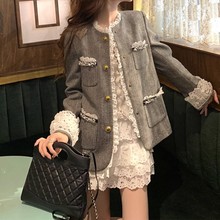 冬日海伦娜2023气质优雅韩版  灰色西装外套重工蕾丝短裙小香套装
