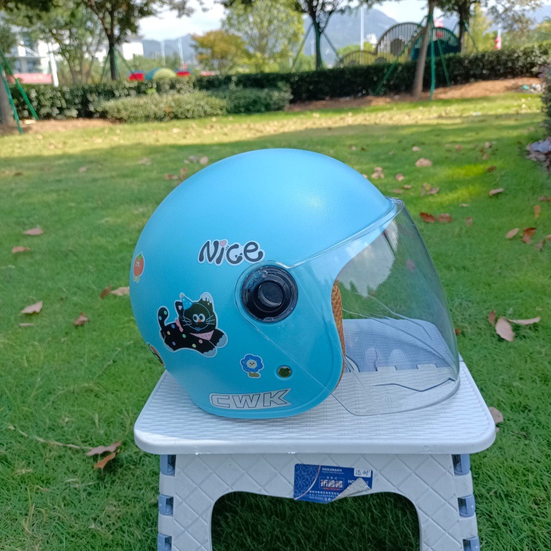 3C Certified Electric Vehicle Helmet for Kidsren Aged 1-8 Years Old, Battery Motorcycle Autumn and Winter Cotton Warm Sun Protection Safety Helmet