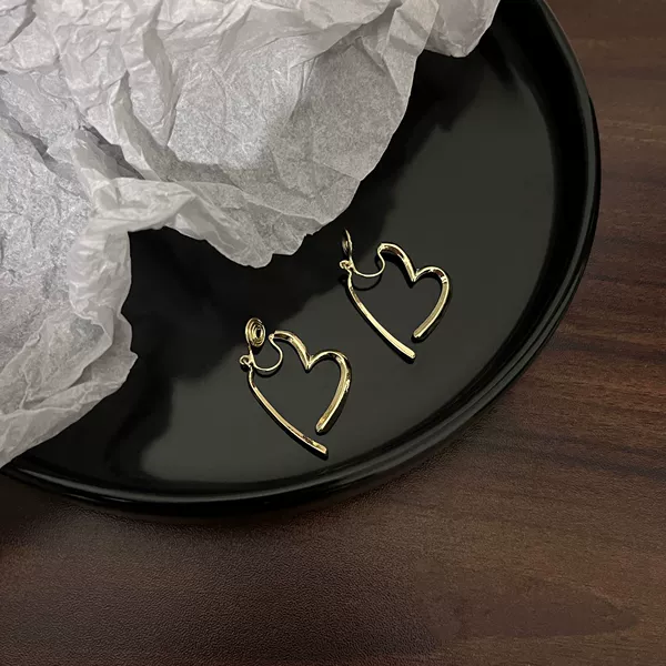 Golden mosquito coil, ear clips