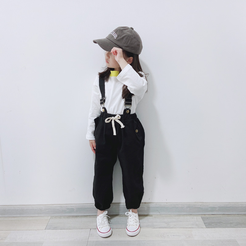 23033 suspendersq.jpg