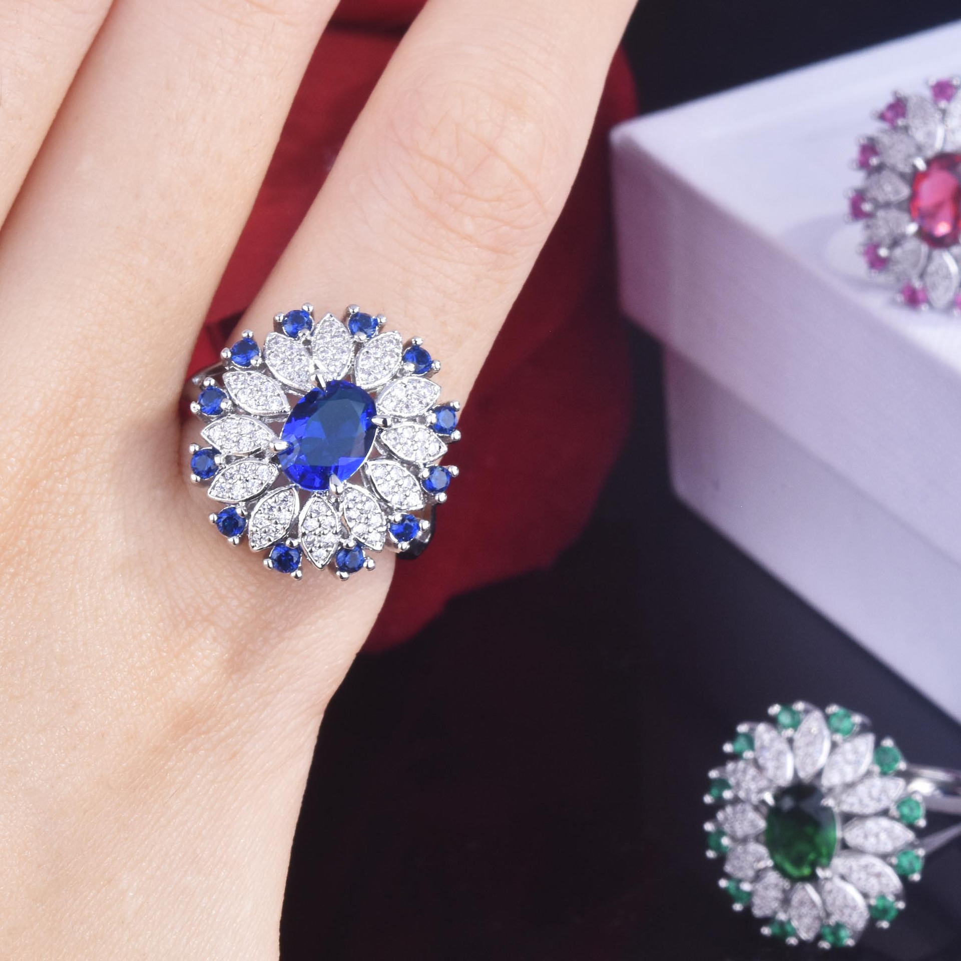 Fashion Imitation Sapphire Ring 2 Carat European And American Three-dimensional Color Treasure Open Ring Female display picture 6