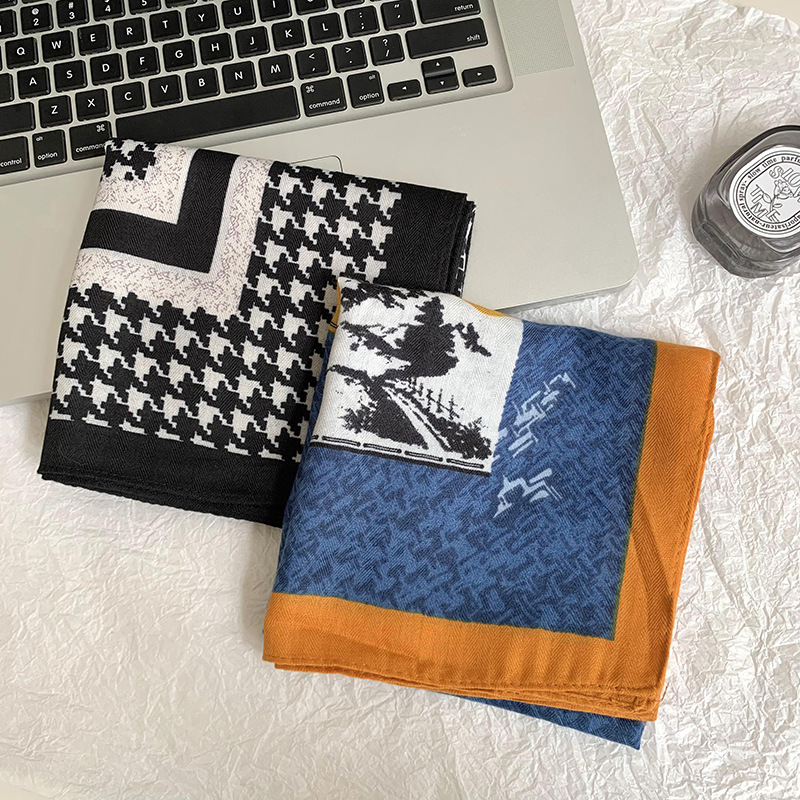 Bufandas de seda cuadrada alta sensación 2025 nuevo engrosado calentamiento bufandas de cuadros de pájaros paquete bufandas de cuello bufandas al por mayor