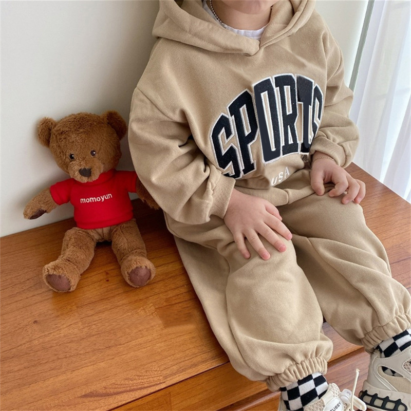 Korean version of children's spring autumn new set for boys girls, simple and westernized letter hooded sweater_voghion.com