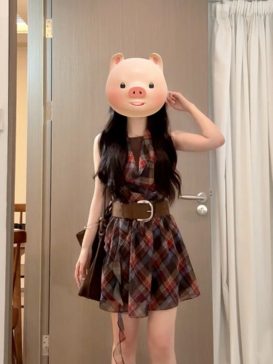 美式复古辣妹荡领挂脖连衣裙子女夏季2025新款小个子格纹气质短裙|undefined