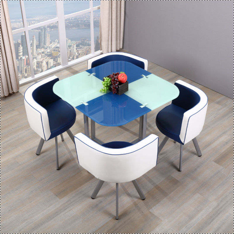 Mesa y sillas de comedor modernas, mesa redonda pequeña de vidrio templado, mesa y sillas para recepción y negociación, una mesa y cuatro sillas, cocina de inducción.