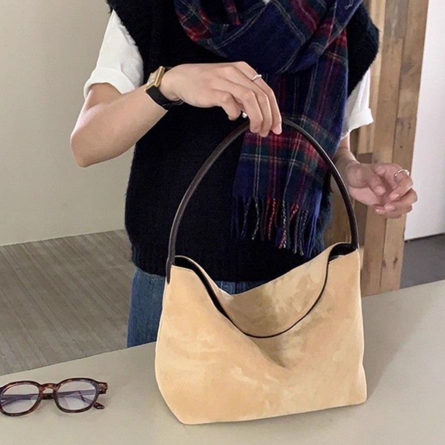 2025 Versatile Autumn and Winter New Retro Suede Women's Bag Korean Niche Design Handbag Single Shoulder Underarm Bag Korean Version