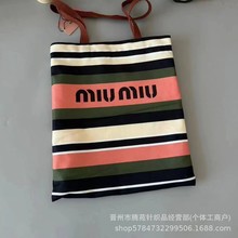 MM24�ļ��¿�С���r�֗l�yƴɫ��ĸ������ɳ���ȼٴ��������ذ�