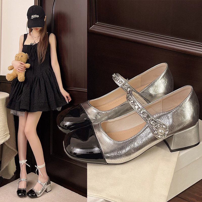 Женские туфли Мэри Джейн на массивном каблуке с небольшим ароматом во французском стиле, весна-осень 2025, новые универсальные элегантные нежные туфли на среднем каблуке для женщин.