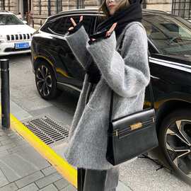 极简主义高端毛毛外套女秋冬新款洋气上衣女设计高级感2025款厚