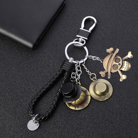 Cartoon Keychains Creative One Piece Straw Hat Metal Keychain Road Flying Man St