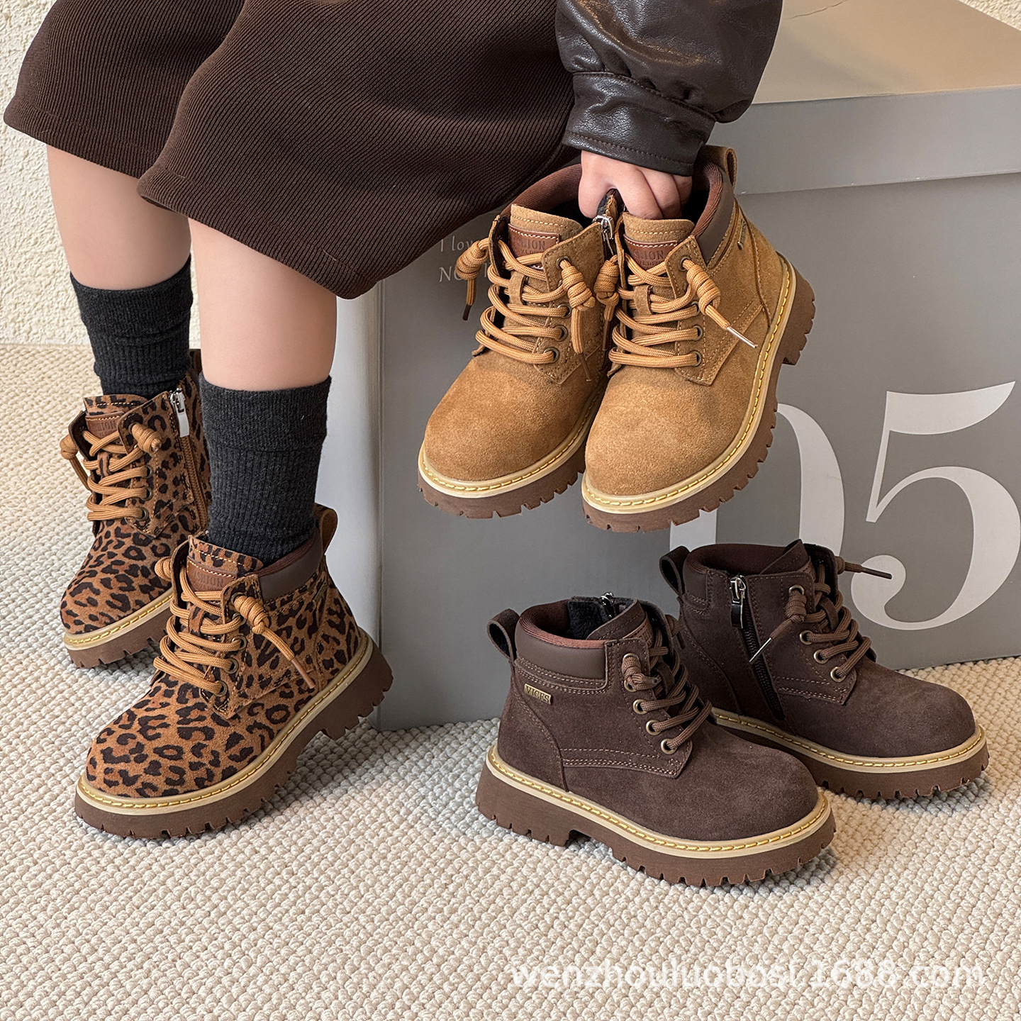 Children's Boots Winter Velvet British Retro Style Genuine Leather Boots for Boys and Girls Warm Cotton Shoes Baby Shoes