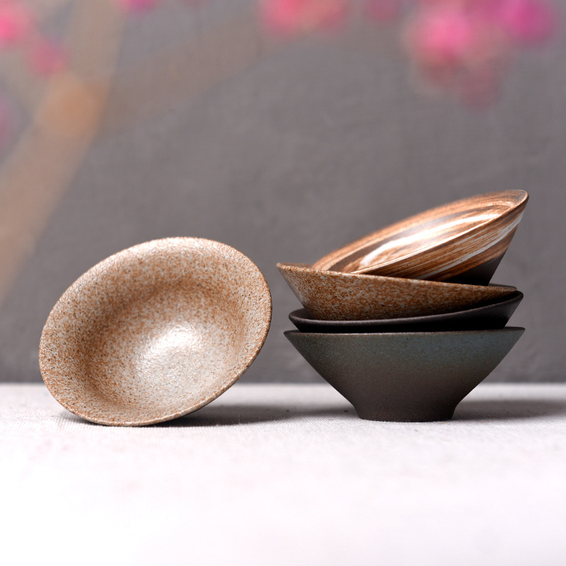 일본식 레트로 대나무 모자 찻잔 Pu'er 찻잔 쿵푸 차 세트 차 시음 컵 한 잔 굵은 도자기 찻잔 찻그릇 도자기 컵