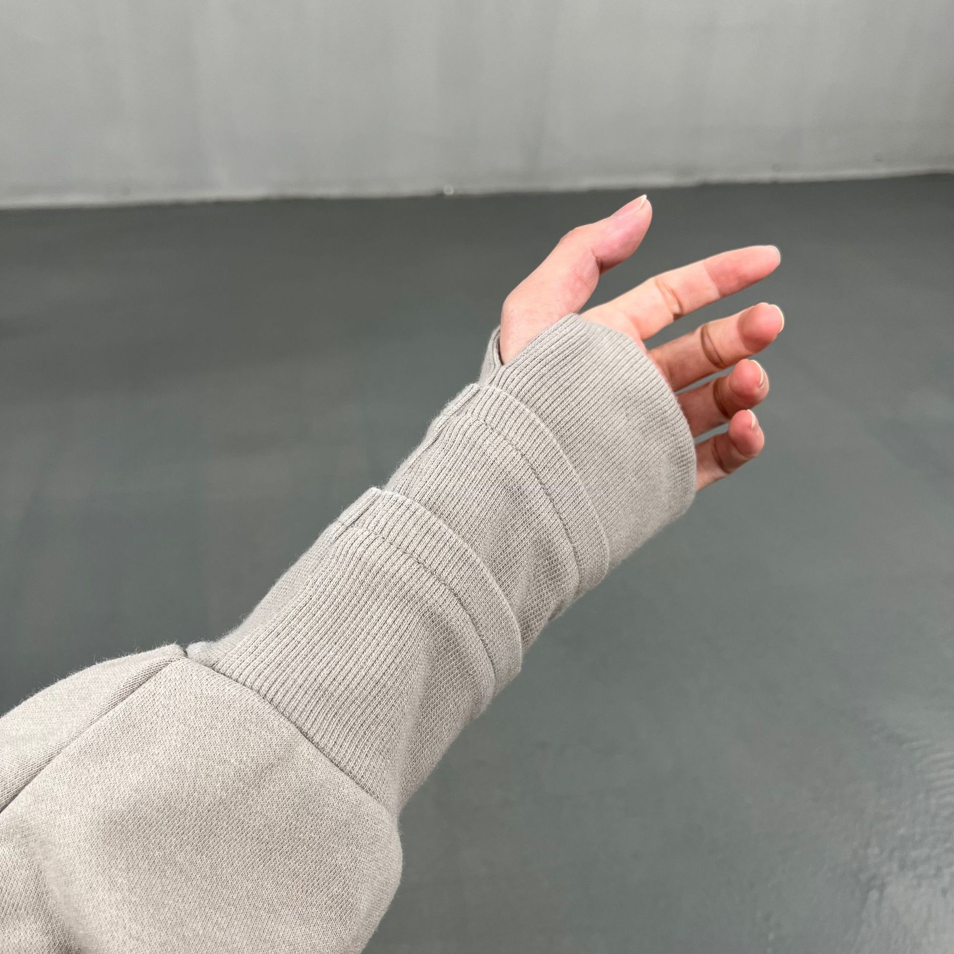 Men's Clothing washed old hooded jacket with loose edge ninja sleeves oversize sweater hoodies_voghion.com