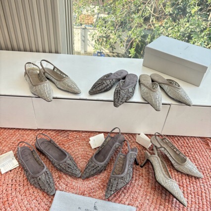 Cross-Border Exclusive Supply of French-Style Woven Mesh Hollow-Out Closed-Toe Sandals for Women, 2026 New Model, Gentle and Elegant Square-Toe High Heels