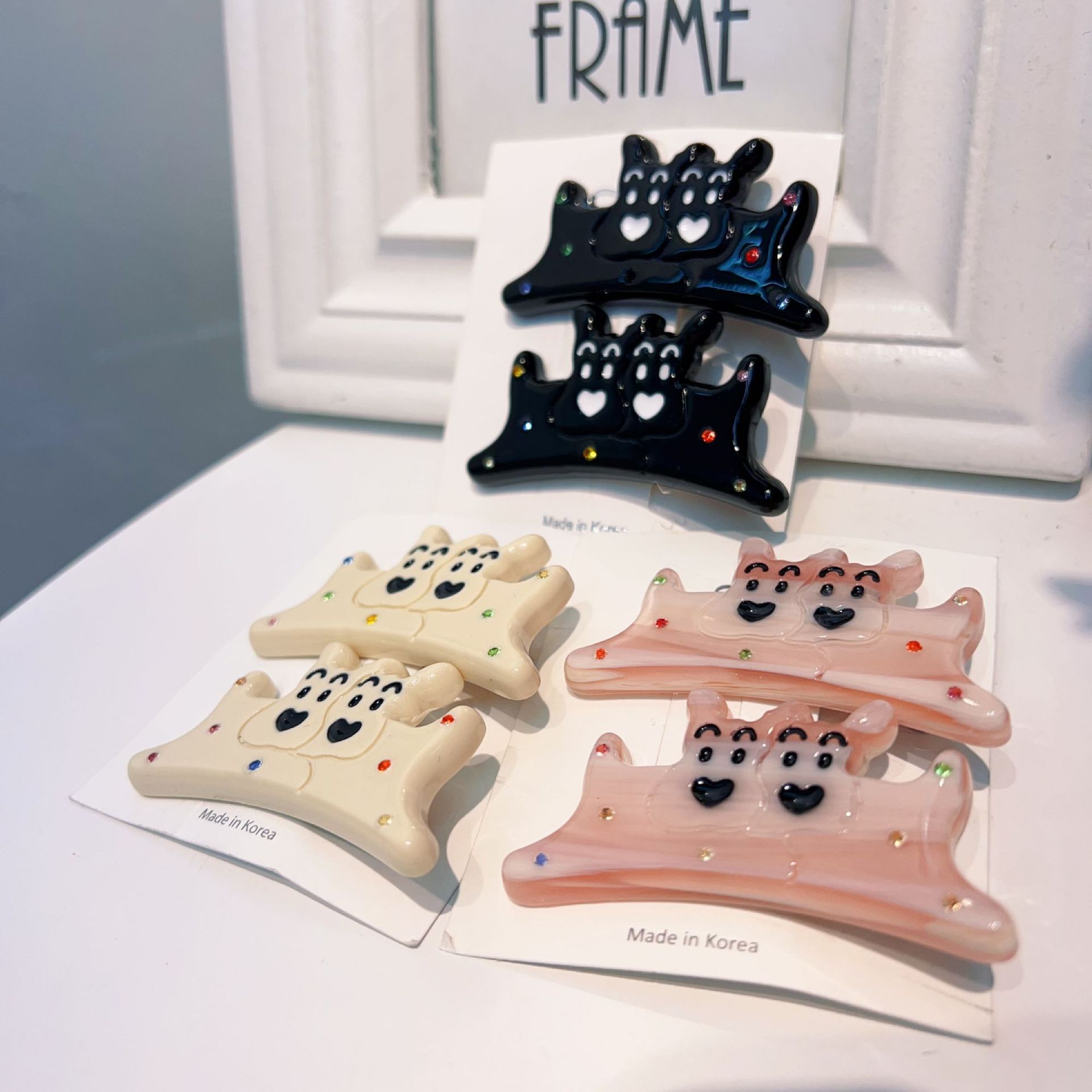 Wholesale Tagi. Two Puppies Colored Diamond Cute Acetic Acid Bangs Hairpin Hairpin Hairpin Wu Xiangdong