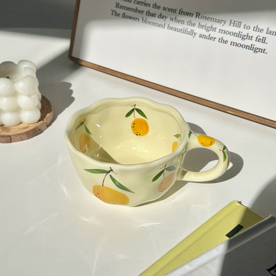 Casual Orange Flower Strawberry Ceramics Mug 1 Piece display picture 7