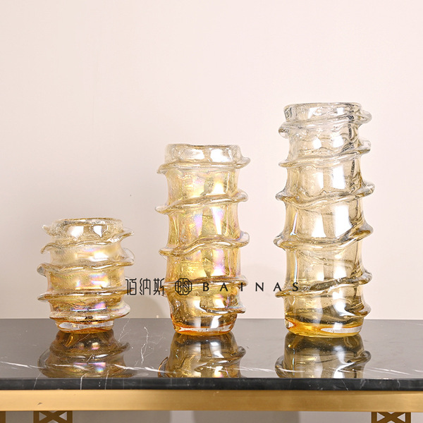 Creative golden glass decorations for living room