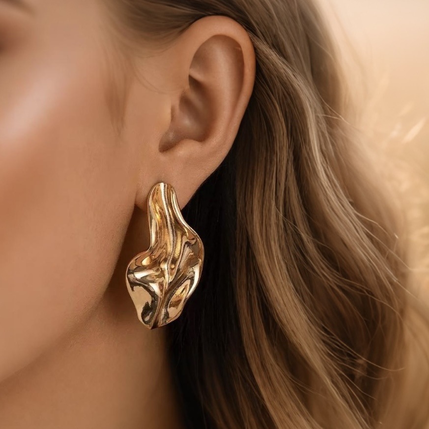 Orecchini irregolari di lava liquida transfrontaliera europea-americana, metallo esagerato, design geometrico unico, alla moda_voghion.com