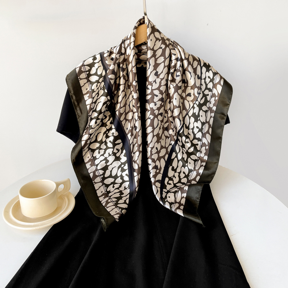 80g Weight Silk Scarf Classification Holiday, Travel Occasion Polyester Material Polka Dots, Leopard Pattern Spring&Summer Season Women's Gender Elegant, Vintage Style Style Women's Elegant Vintage Style Polka Dots Leopard Polyester Silk Scarf 15