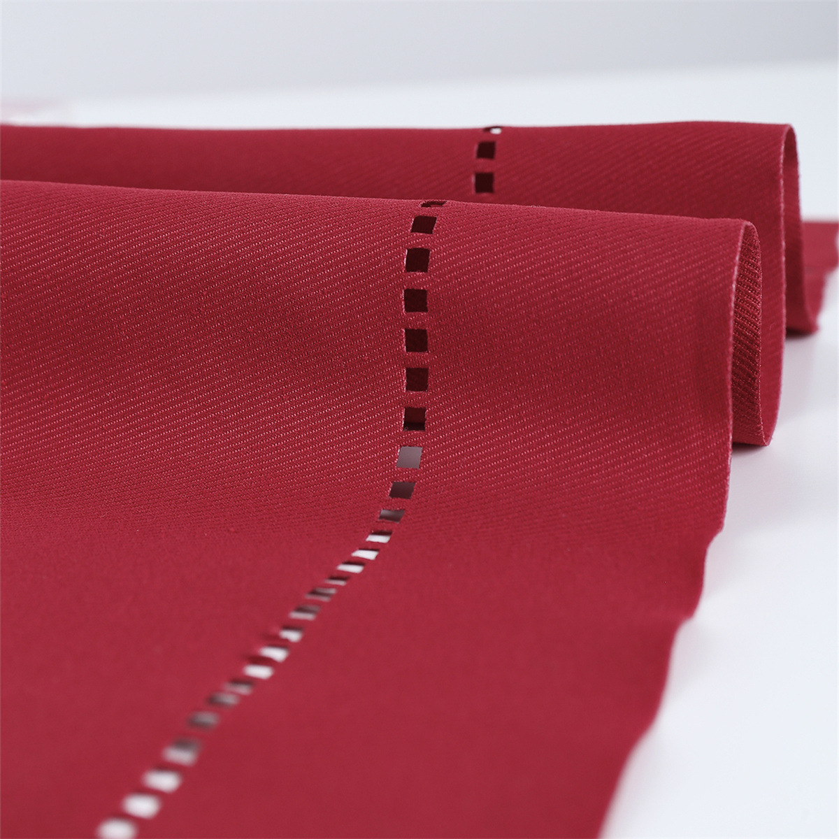 Servillas de poliéster y algodón tela de boca encaje hueco restaurante de alta calidad hotel plegable almohadilla de té decoración de boda