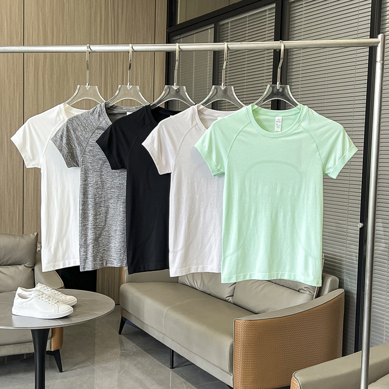 Black Technology Seamless High-end Zero Bound Three-dimensional Cutting Quick-drying Breathable High-elasticity Fitness Yoga Sports Short-sleeved T-shirt