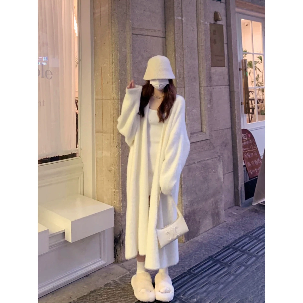 White velvet cardigan, long sweater, cashmere demi-season jacket, bathrobe, mid-length